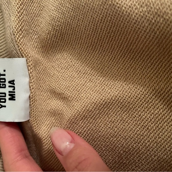 🧸 Bella Doña - Me Amo Embroidered Bear Sweatshirt + Sweatshorts Set in Tan - S - Picture 12 of 16